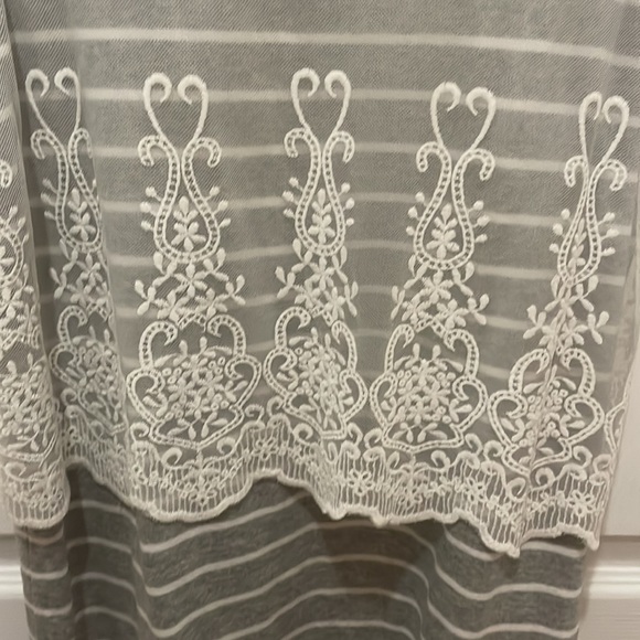 Jcrew striped knit tank w lace overlay - Picture 2 of 4